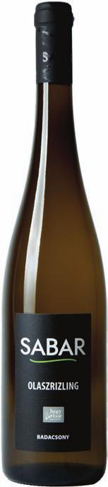 10-1-3 év Könnyű saláták 779,- 989, 33 1 l: 1319,11 karton ár: 5935,98 LÉGLI BLANC, száraz 2 év Balatonboglár Sauvignon blanc, Chardonnay Illatában a fi nom barack, bodza, alma és virágos jegyek,