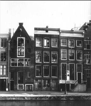 Az egykori üzlethelyiség és rejtekhely 1960. május 3-án nyílt meg múzeumként. Otto Frank egészen haláláig szoros együttműködésben maradt az Anne Frank Házzal.