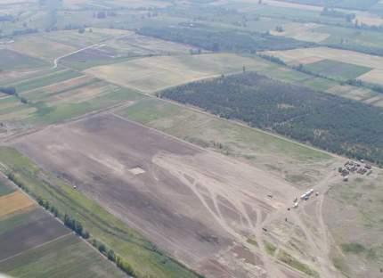 m 2 (500,000 ft 2 ) 42 ha