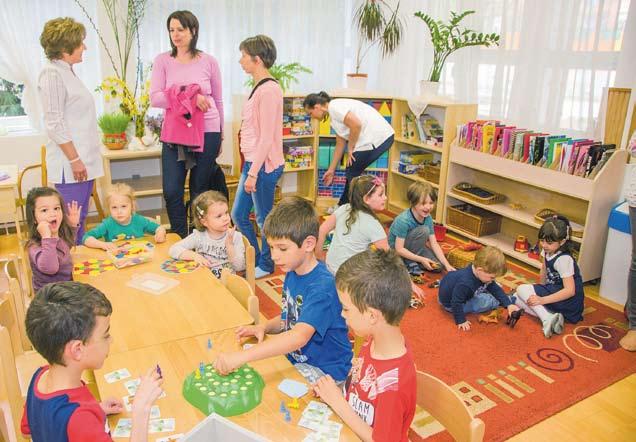 TISZAÚJVÁROS ÉS KÖRNYÉKE Egy fára fe sem fért Idén már annyi tojás gyűt össze