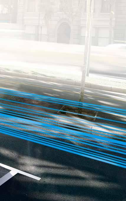1000 KILOMÉTER ÁTLAGOSAN ÉVENTE* MIÉRT HASZ- NOS A TETŐRE SZERELT NAPELEM? NAP- ENERGIA ÚJABB, A ZÉRÓ EMISSZIÓ IRÁNYÁBA TETT ÚTTÖRŐ ELŐRELÉPÉS.