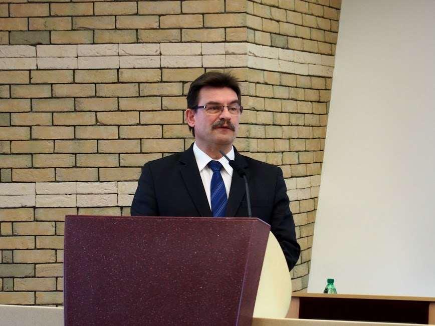 Nincs szükség új reformációra Nemzetközi tudományos konferencia volt a Református Teológiai Karunk szervezésében A Szlovákiai Református Keresztyén Egyház, a komáromi Selye János Egyetem Református