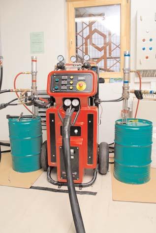 4. Összefoglalás A PI, mint a fenti áttekintésbõl érzékelhetõ, az elmúlt 4 5 évben is dinamikusan fejlõdött, s jelentõs kémiai, gyártástechnológiai és kisebb volumenben alkalmazástechnikai