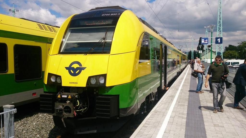 Desiro Main Line Motorvonatok a GySEV Zrt / Raaberbahn AG részére Öt modern Siemens Desiro motorvonattal bővült a GYSEV flottája 2016 őszén öt új motorvonat kezdte meg az utasszállítást a GYSEV
