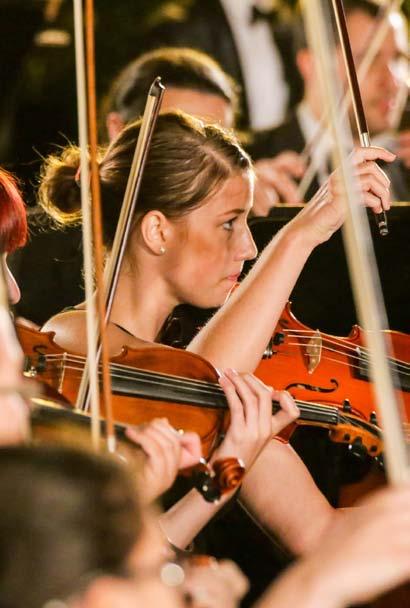 Találkozásaik eleinte a közös muzsikálás jegyében teltek, Stefi külföldi utazása és Bartók népdalgyűjtő útjai következtében azonban egyre inkább a levélbeli érintkezésre szorítkoztak.