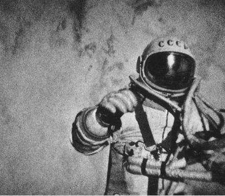 2. kép. Grissom, Virgil Ivan 'Gus' (1926-1967) kép: [3] Virgil Grissom esete: Az űrrepülések során, néhányszor voltak olyan esetek, amelyek tanulságosak, tehát érdemesek arra, hogy megemlítsük.