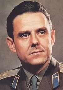 6. kép. Vlagyimir Komarov (1927-1967) [8] Vlagyimir Komarov űrhajós halálos balesete: 1967.
