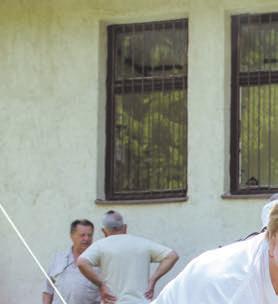 Az idősügyi tanács hagyományos rendezvényén mintegy félezer szépkorú randevúzott a Csótónál, még Dénes Sándor polgármester is eltöltött több