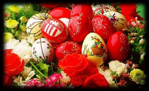Húsvéti szokások és hagyományok 9. oldal A húsvét a keresztény egyház egyik legfontosabb és legnagyobb ünnepe, ugyanakkor a tavasz eljövetelének köszöntése is.