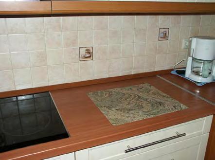 11. Tipp! GRÁNIT BEÜLTETÉS A munkalapok hőállósága csak 180 fok, és vágódeszkának sem használhatóak, mert a kés megkarcolja a lap felületét.