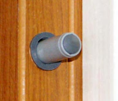 Zajcsillapítás, fékezős hangtalan szerelvények, gázrugós pántok fiókok. Pár tízezer forinttal kerül többe Önnek a lényegesen jobb minőség!