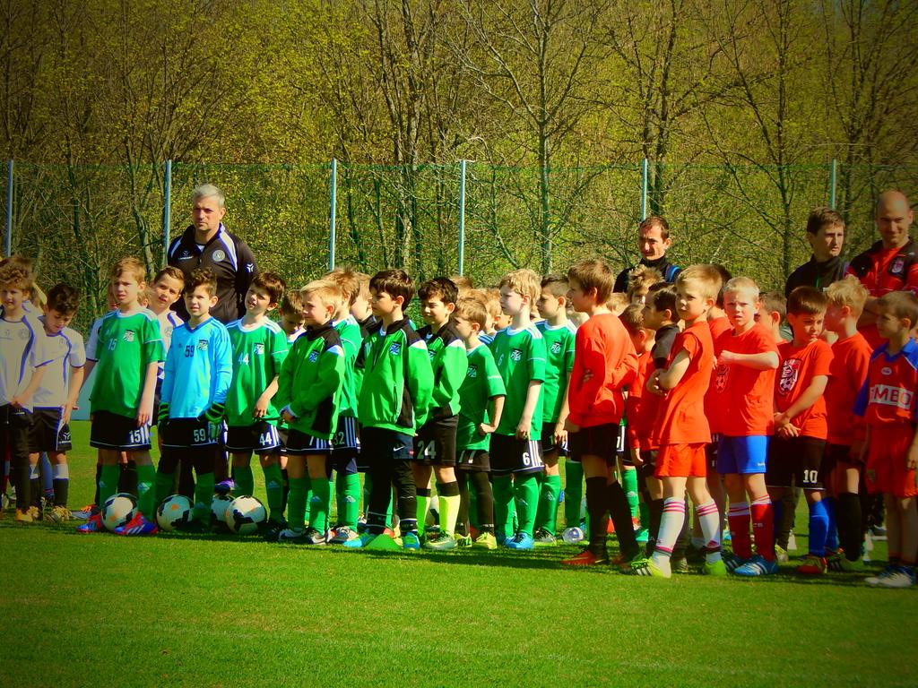 LELÁTÓ Wwww.keruletufc.hu A II.