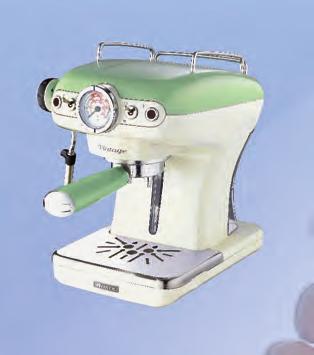 hideg tejhabra: 250 ml, tapadásmentes belső borítás, automata kikapcsolás Vízforraló: választható hőmérséklet: 80 és