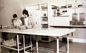módszer válik így elérhetővé partnereink számára. A Dairyland Laboratories története a kezdetektől napjainkig A laboratóriumot Glen Reit alapította az ötvenes években Wisconsin államban.