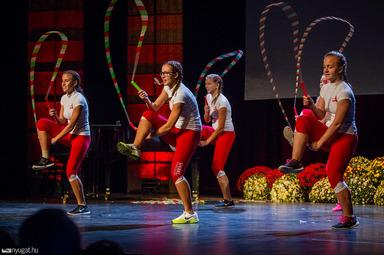 Jégtánc bemutató Hulla-hopp show 14