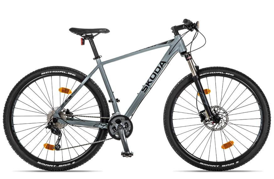 Súly 14.1 kg Váz Aluminium 6061.