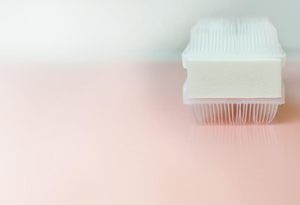 A hagyományos reszelőkkel ellentétben, melyek papír rétegre felvitt szemcséket tartalmaznak, a Supreme Waterproof reszelők felülete speciális műanyaghomokfilm réteggel készülnek.