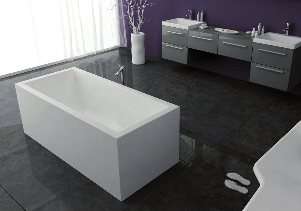 COPELIA Freestanding bathtub. 3 vrste kadi (klasična, drzna s prozorno steno, elegantna in hkrati praktična s policami).. Kolekcija, prilagodljiva različnim željam uporabnika.