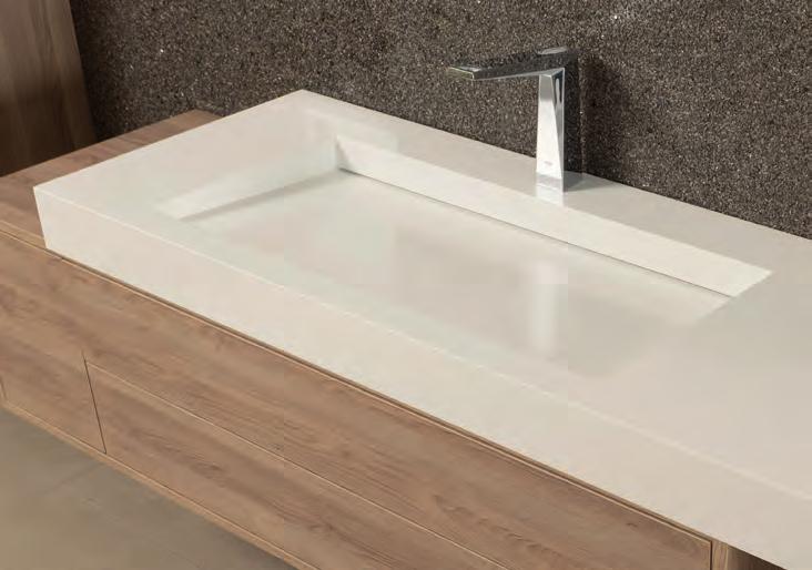 ELENA Furniture collection. Geometrične, ravne ploskve.. Ekscentričen in eleganten umivalnik.. Kombinacija večnega hrasta in bele barve.. Veliko odlagalnega prostora.