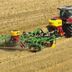 atașabile (cultivator, grapă cu discuri, tăvălug, brăzdar Strip Till, ) platformă maşini 09002-1-000........ MT2 M1 inclusiv la alegere: Bară inferioară 09001-2-001.