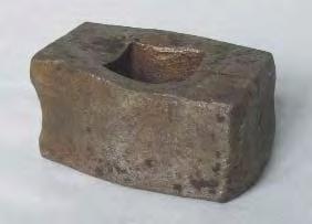 Utilizat la Utilizat la mineritul în sare, la baterea dãlþilor în pereþi ºi decuparea bucãþilor de sare. MIS, M. 7504. Întocmit: Mariana Daneº 213. Ciocan. Achiziþie 1964. Fier.