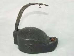 Salina Cacica, comuna Cacica, jud. Suceava. Fier, fontã. H: 13 cm; DB: 13 cm; LA: 7,5 cm. Sec. XIX.