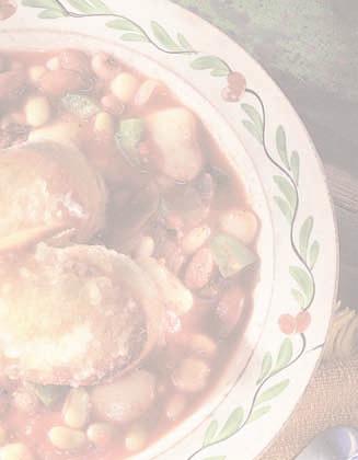 ml supă de legume sau de pasăre Pentru pâine cu usturoi: - 1 baghetă - 30 g unt moale - 1 cățel de usturoi, zdrobit - 250 g szárazbab - 2 kanál liszt - 2 kanál napraforgó- vagy olívaolaj - 1/2
