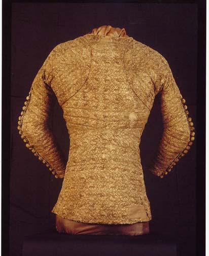 Károlynak (1368-1422) tulajdonított fegyverkabát (Franciaország, Chartres, Cathedral/Musée des Beaux-Arts de Chartres) használata eltűnt, és helyüket teljesen a fémvért vette át. 219 158. ábra.