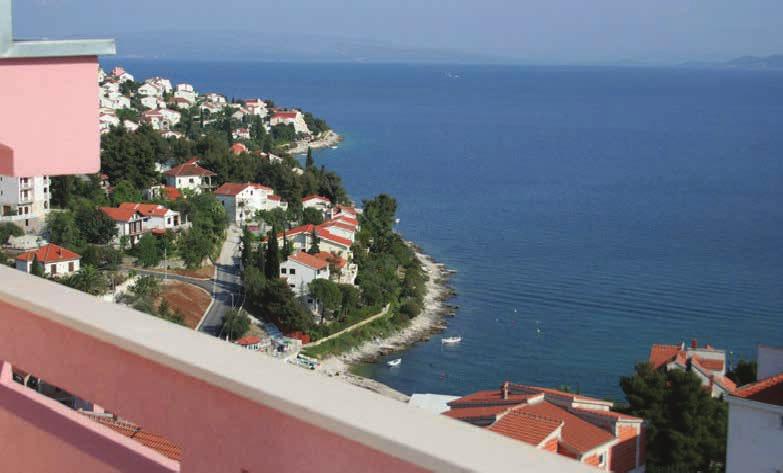 HORVÁTORSZÁG Közép-Dalmácia 2017 MAVARĆICA LUX APARTMANHÁZ**** Trogir - Čiovo-sziget, Közép-Dalmácia, Horvátország 100-400 m 600 m Čiovo-sziget Okrug Gornji település déli részén található új