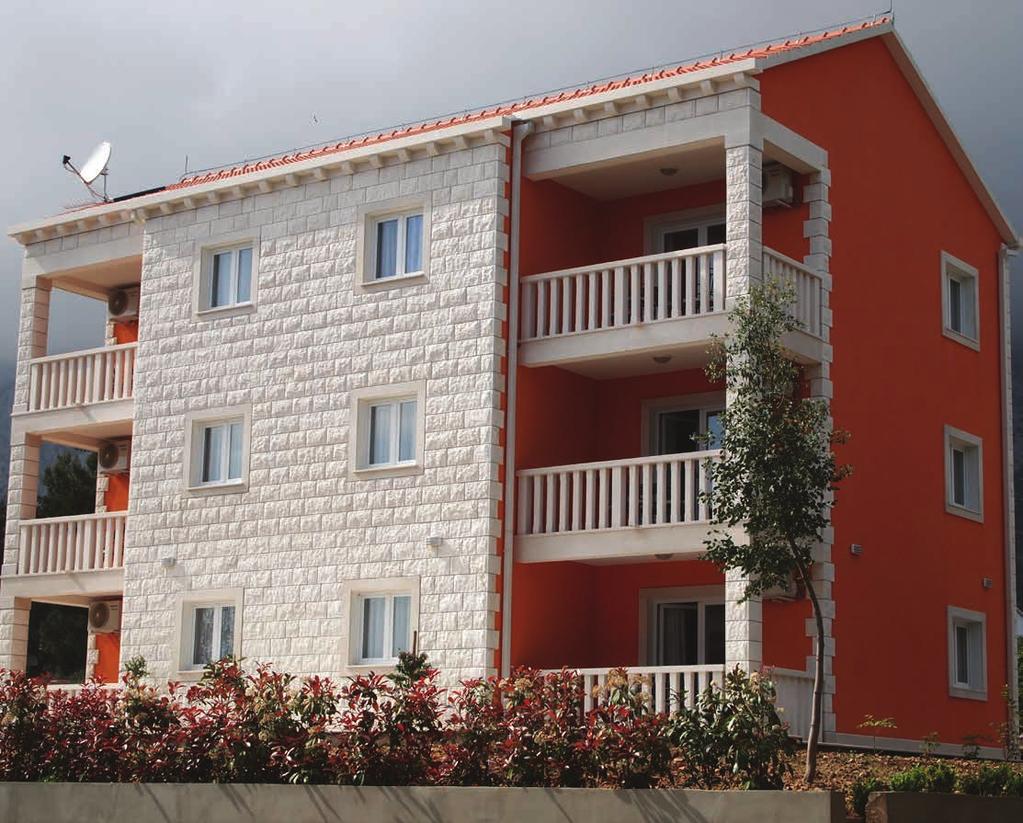HORVÁTORSZÁG Dél-Dalmácia 2017 APARTMANHÁZ***+ ORB-AP-VVT Orebić (Pelješac-félsziget), Dél-Dalmácia, Horvátország 50 m 800 m Fekvése: 6 lakásos csinos, új apartmanház az óvárostól 800 m-re keletre, a