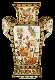 43. Virágtartó edény, elefántfejekkel, 1909 historizáló elefántfejes váza Gyugyi László gyűjteményéből 131.