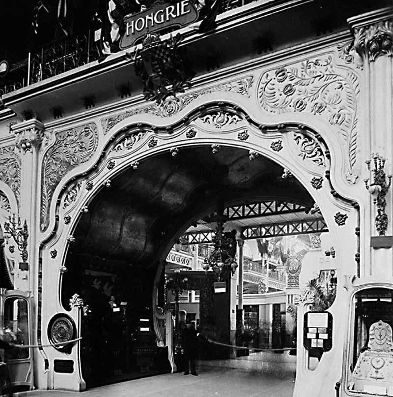 A párizsi világkiállítás, 1900 A Zsolnay-gyár vitrinjei A milánói világkiállítás, 1906 A Zsolnay-stand A Zsolnay-gyár fontosabb szereplései a külföldi kiállításokon, 1914-ig Weltausstellung, Wien