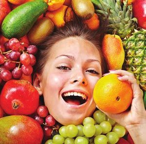 C Plus 100 tabletta C-VITAMIN-KOMPLEX A C Plus egy általános C-vitamin-készítmény, amely mindennapos védelmet nyújt a szabad gyökök támadása ellen és