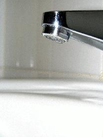 3) felületi feszültség Folyadékok jellemzése Felületen levő molekulák