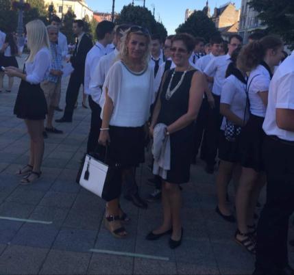 Tirpák Zsolt főigazgató úr koszorút