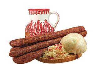 Fűszerekkel keverve kerül a befőttesüvegbe, majd dunsztoljuk.