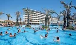 vízi csúszda SPA központ üzletek konferencia terem WIFI (lobby, ingyenes) Internet-kávézó (térítéssel) Térítésmentesen: török fürdő szauna gőzfürdő jacuzzi edzőterem aerobik vízi aerobik