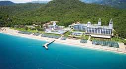 A szálloda egy ötemeletes Deluxe /Venezia/ főépületből, 2-emeletes Deluxe /Capri/ épületből, 2-emeletes Deluxe /Portofino/ épületből, három- és négyszintes Resort épületekből (Róma és Isztambul