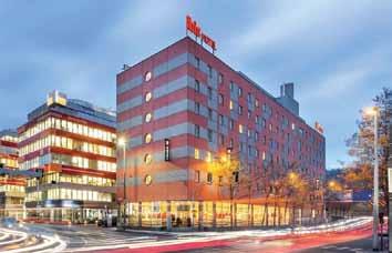 24 órás recepció, étterem, poggyászmegőrzés, széf, szauna,