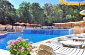 Hotel Pliska*** A 10 emeletes, terasz jellegű épület Aranyhomok központi részén,