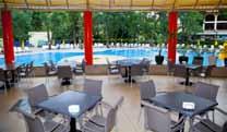 hotel szolídabb a négy csillagos szállodák között.