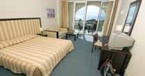 Hotel iberostar Sunny Beach **** A szálloda Napospart központjához közel helyezkedik el,