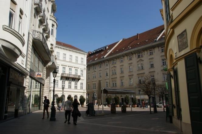 Dezső tér