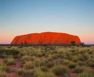 Townsville Nagy-korallzátony Cairns Ausztrália keleti partján haladva változatos tájakkal találkozik az utazó.