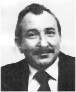 68 sébe, mint az Erdélyi kis falukban. Nagy létszámú osztályai voltak, nagyon sok gyermek szegényen, éhesen, elhanyagoltan járt iskolába.