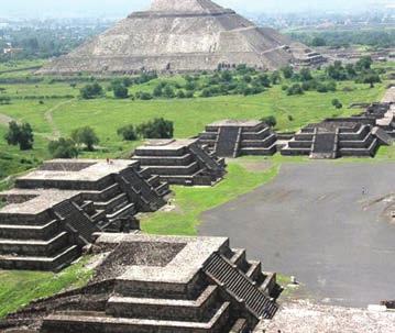 Szállás Puebla-ban (1 éj). 11. nap: CHOLULA Cacaxtla Xochicalco Cacaxtla ősi indián civilizációs központ (domborműves fali ábrázolások a VII. sz.- ból); Xochitecatl spirális piramisa az i.e. IX.sz.-ból származik (csodás kilátás).