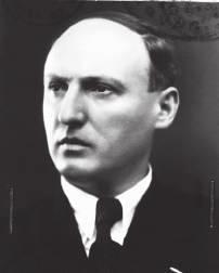 ját, amelynek elnöke. 1932-ben megindította a Karpatorusskij Gólos című napilapot. 1934-ben az USA-ba hívták az ottani ruszin szervezetek, ahol 150 előadást tartott.