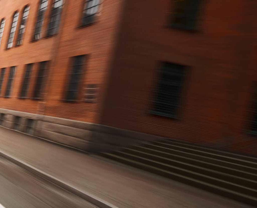 CSOMAGTÉR 34 KÉNYELEM 40 BIZTONSÁG 46 TELJESÍTMÉNY