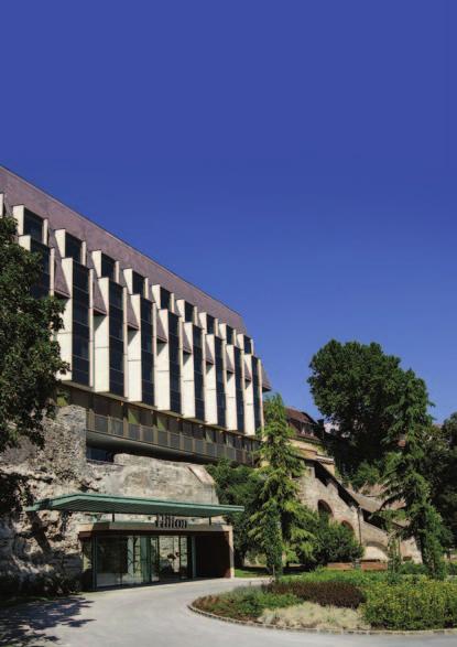 Magyar Szállodák és Éttermek Szövetségének különdíja Hilton Szálloda belső tereinek megújítása, különös tekintettel a történelmi Buda Vár falába vájt barlangbejáraton keresztül megközelíthető új