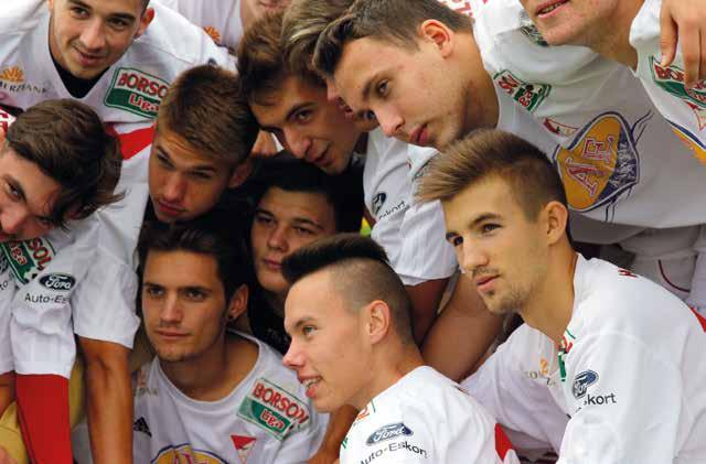 Gimnázium - 4 évfolyamos gimnáziumi kerettantervre épülő osztály sport orientációval (bármely sportág) (ÚJ!) Egyensúlyban sport és tudás! Sport minőségi dimenzióval az utánpótlás nevelésben is.